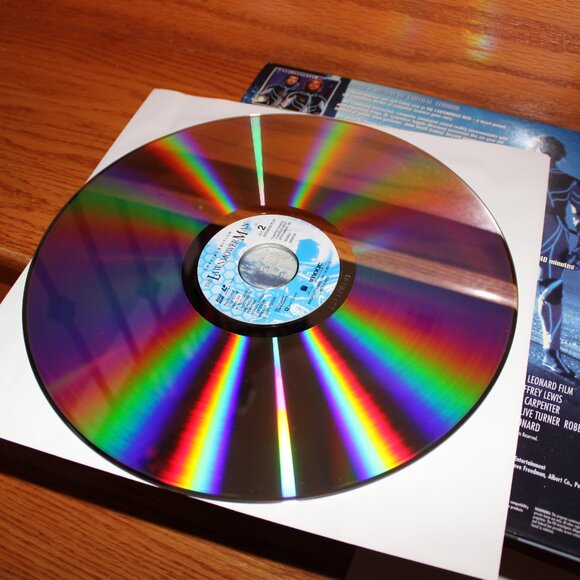3/$118- flawless discs THE LAWNMOWER MAN Widescreen Special Edition Laserdisc - Picture 5 of 8